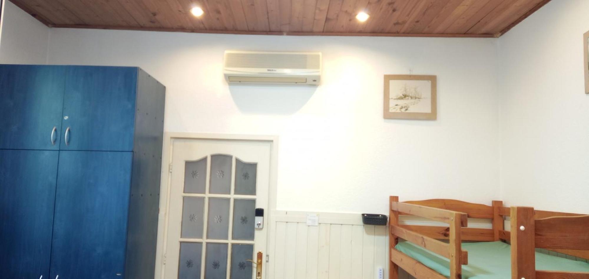 Civis Debrecen Hostel Εξωτερικό φωτογραφία